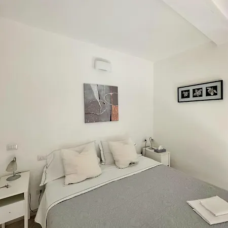 Margot 게스트하우스 베르나차