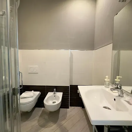 Margot Guest house *